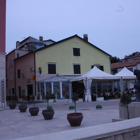 Apartments Tomato Novigrad Istria 外观 照片